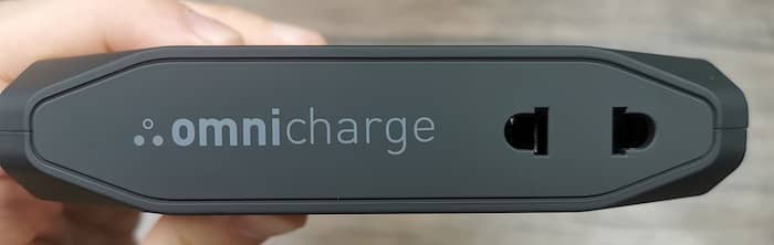 Omnicharge 20+ AC port