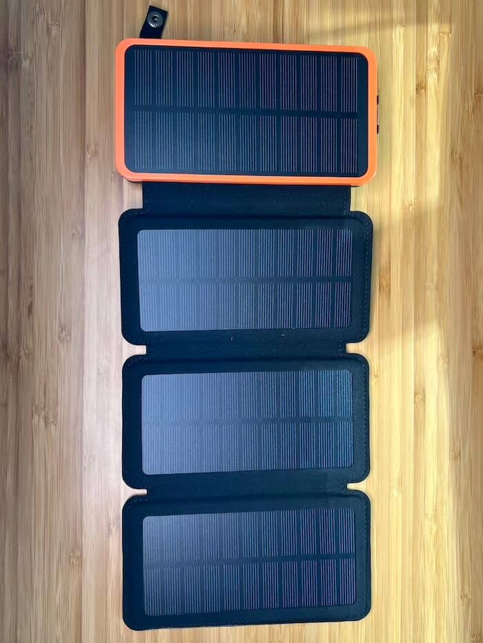 Hilukey Solar Charger