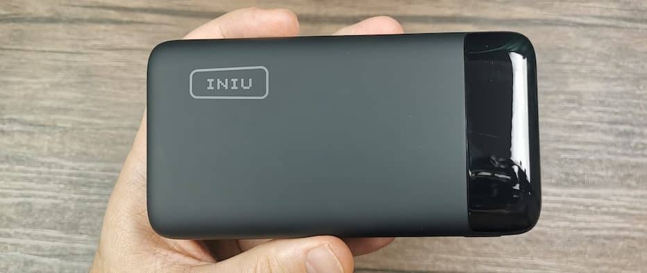INIU portable charger
